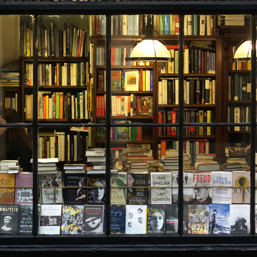Bookshop 16oz Candle